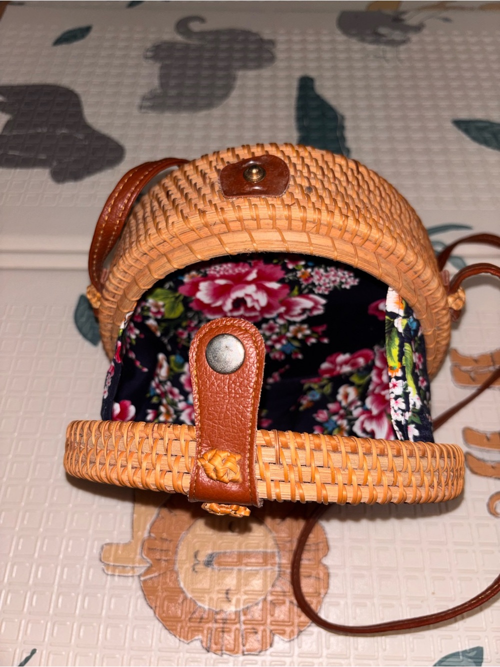 Round Woven Rattan Crossbody Bag - Brown - Picture 4 of 6